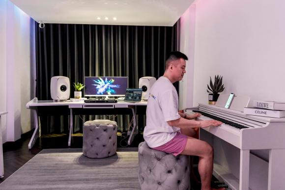 Lưu Đê Ly khoe không gian nhà đang sống trên hội Nghiện nhà, dân mạng nhận xét thế nào?-3