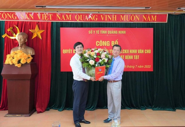 Những bữa tiệc chia tay Giám đốc CDC Quảng Ninh nghỉ hưu gây xôn xao-1