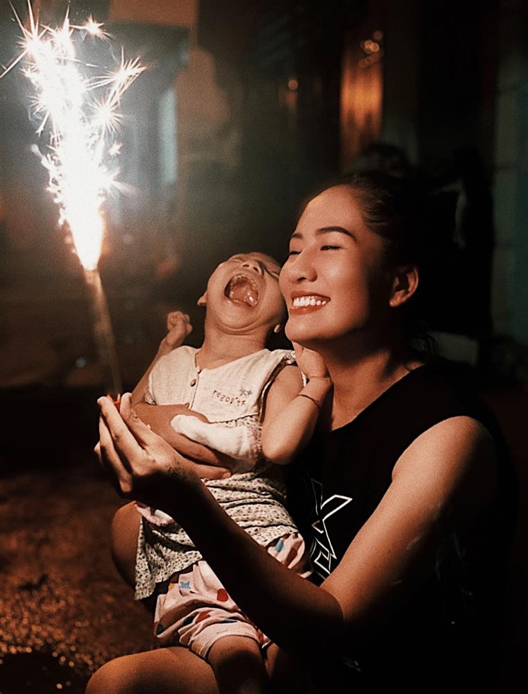 10 năm vất vả chăm con mắc bệnh hiểm nghèo, Minh Cúc Hương vị tình thân trải lòng: Con cái sống với mình cả đời, chồng không có người này có người khác-4