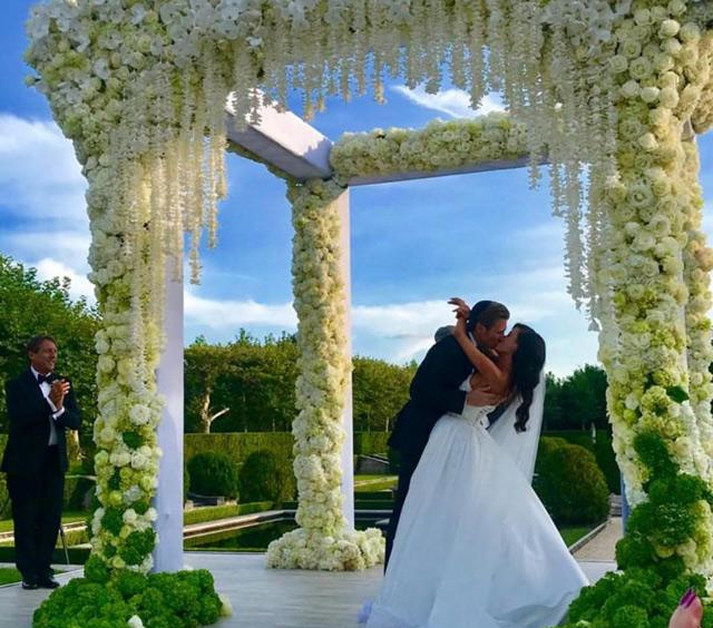 Muối mặt vì bị nhân tình gửi ảnh nóng trước đám cưới diễn ra vài giờ-2