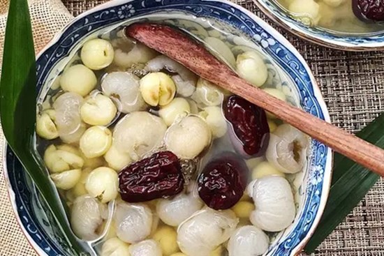 Loại quả dùng đúng sẽ giúp chị em bổ máu, trẻ lâu và tăng tuổi thọ