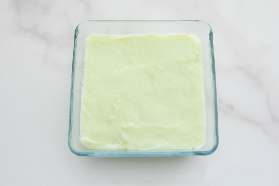 Chỉ cần chiếc tủ lạnh, ai cũng có thể làm được món bánh thơm mát lạ miệng này trong chưa đầy 30 phút!-5