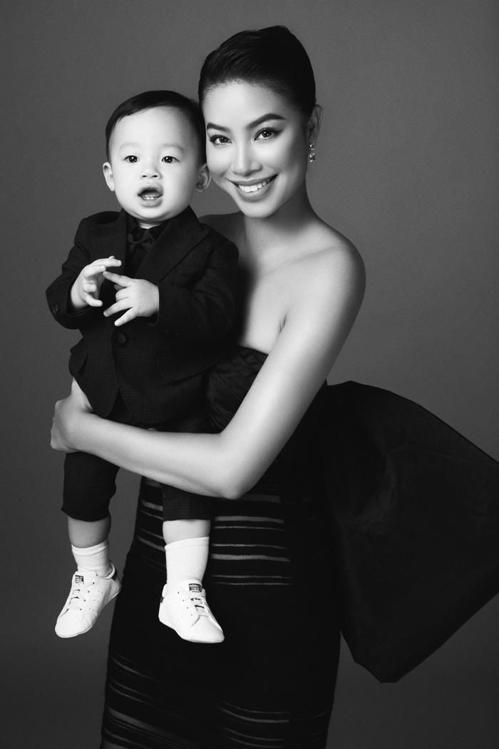 Tuổi 31 của Phạm Hương: Hào quang lớn nhất của tôi là nhìn thấy con khỏe mạnh-6