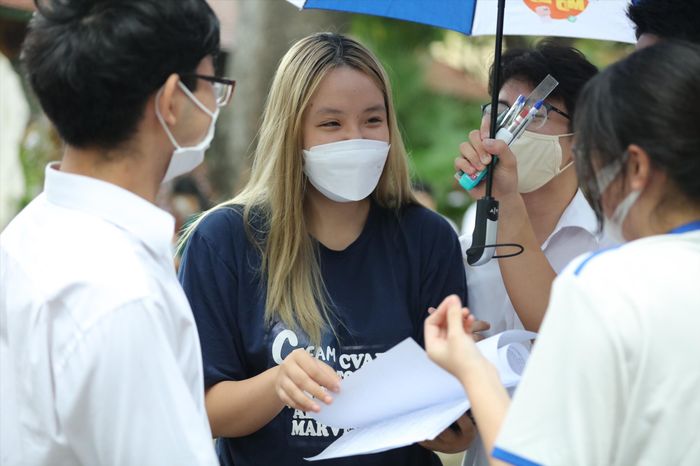 Tuyển sinh ĐH 2022: Cửa hẹp cho xét tuyển bằng điểm tốt nghiệp-1