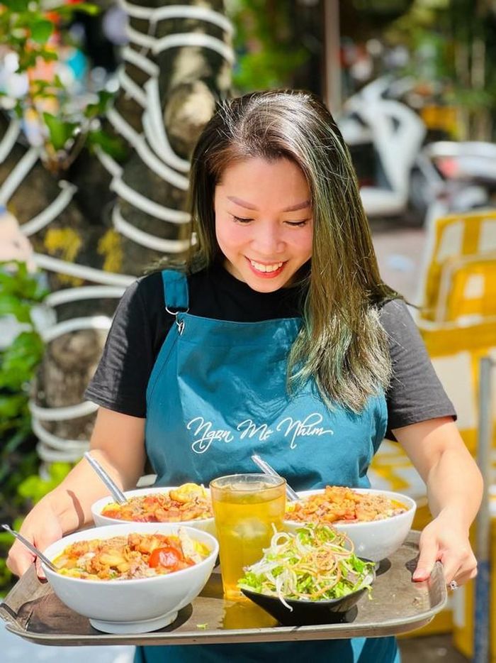 Hơn một tháng sau biến cố, khán giả mới thấy bà xã Hồng Đăng làm điều này trên trang cá nhân-2