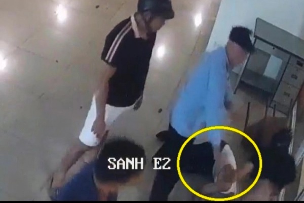 Ca sĩ Chế Phi bị đánh hội đồng dưới hầm gửi xe, đưa đến viện vẫn say xỉn-2