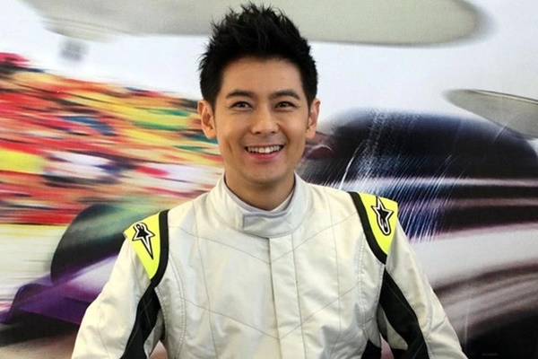 Tình trạng Lâm Chí Dĩnh sau 2 ca phẫu thuật nối xương-1