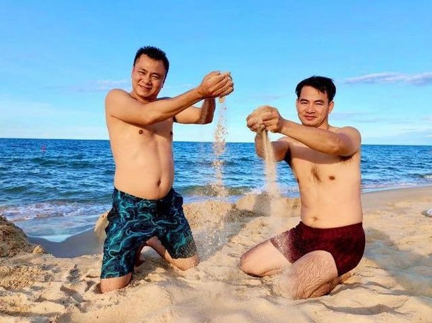 Gần 30 năm tình bạn tri kỷ của Xuân Bắc - Tự Long, kết hợp ăn ý trên mọi mặt trận-5