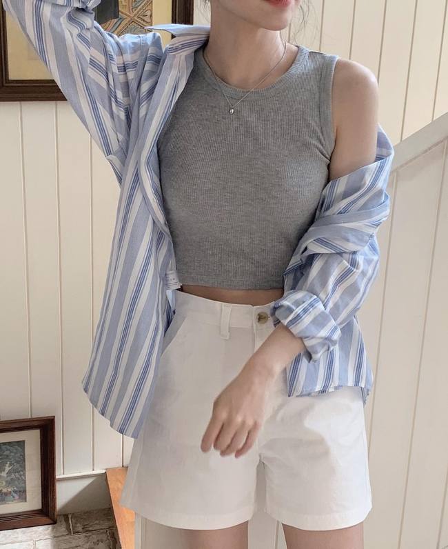 10 cách diện áo sơ mi họa tiết trẻ trung, sang chảnh chứ không sến-9