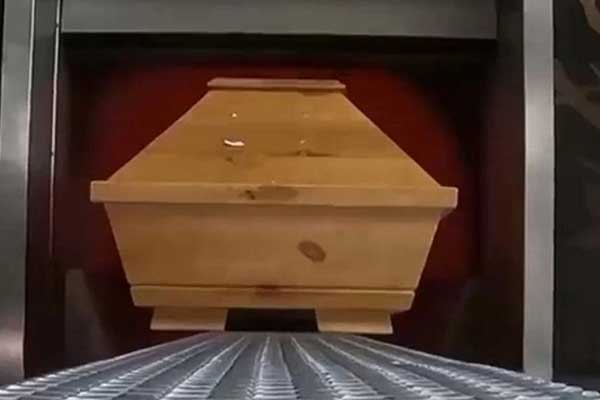 Nguy cơ Đức đóng cửa các lò hỏa táng vì cạn kiệt nguồn khí đốt-1