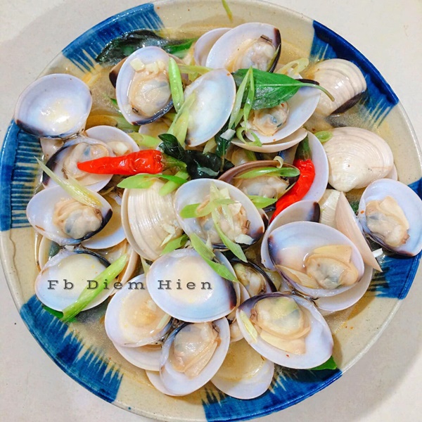 Lấy chồng Hà Nội mẹ đảm Bến Tre chiêu đãi cả nhà loạt mâm cơm 2 miền ngon miệng, đẹp mắt, cả tuần không lặp món-20