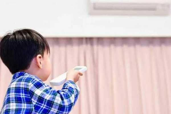 Có nên cho trẻ bú nằm? Hướng dẫn cho trẻ bú nằm đúng cách-4