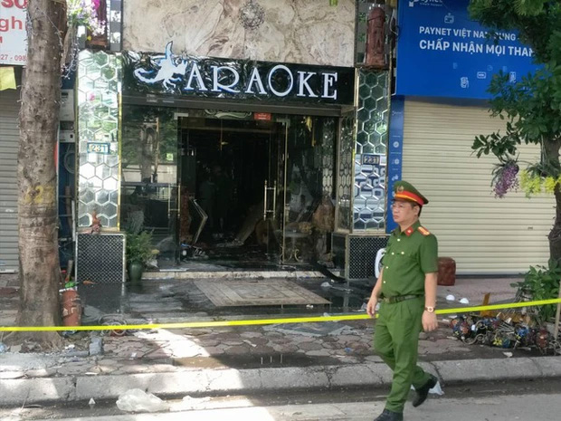 Lính cứu hỏa nhận định nguyên nhân những vụ cháy quán karaoke-1