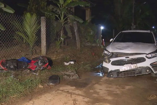 Bắt khẩn cấp tài xế lái ô tô truy đuổi, tông chết 2 người ở Bình Định-1