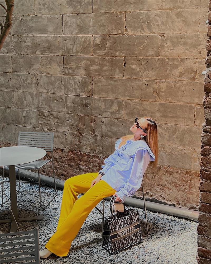 Muốn mặc quần ống rộng thật trẻ trung, hãy tham khảo các mỹ nhân Việt-7