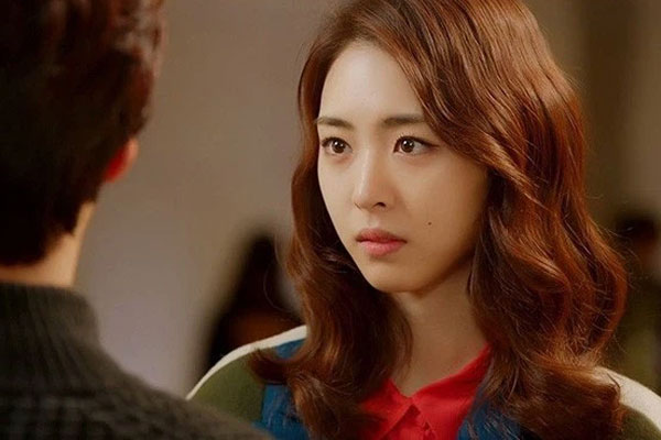 Vợ không mua nổi đôi giày cho con nhưng lại trả tiền khách sạn với nhân tình-2