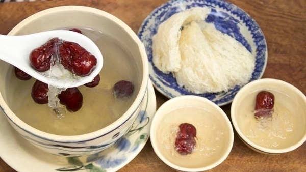 Tổ yến cực bổ nhưng ăn kiểu này vừa mất hết chất vừa hại sức khỏe-2