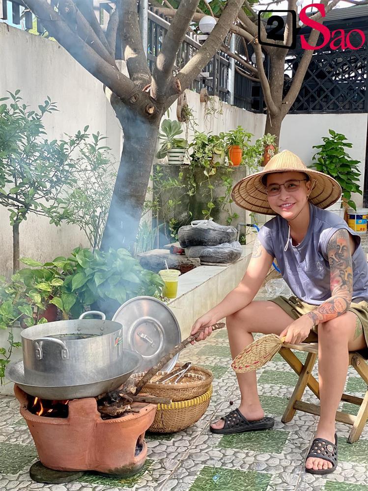 Hot girl xăm trổ nổi đình đám chuyển giới sau cú sốc tình trường-7