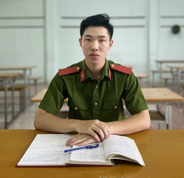 Người lính cứu hỏa quả cảm trong kí ức của bạn đồng môn-10