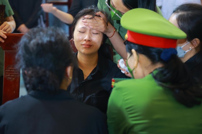 Nghẹn ngào lễ di quan ba liệt sĩ Cảnh sát phòng cháy chữa cháy-7