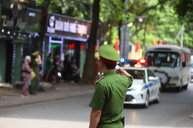 Nghẹn ngào lễ di quan ba liệt sĩ Cảnh sát phòng cháy chữa cháy-18