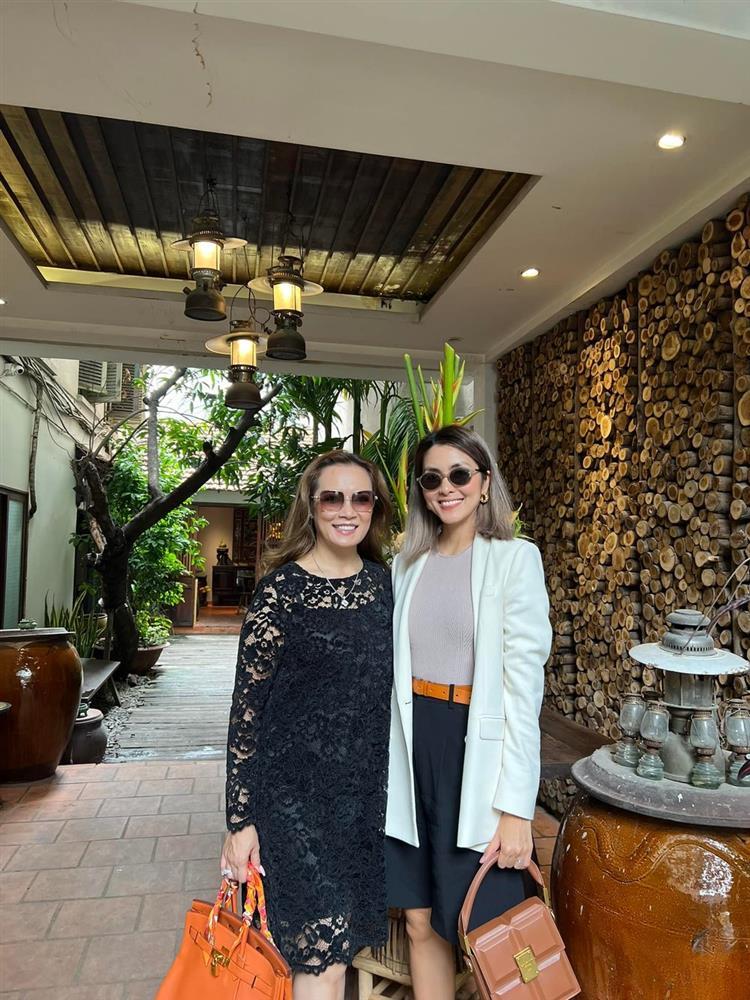 Hà Tăng đầu 2 thứ tóc xuống phố, thời cô Trúc nay còn đâu-2