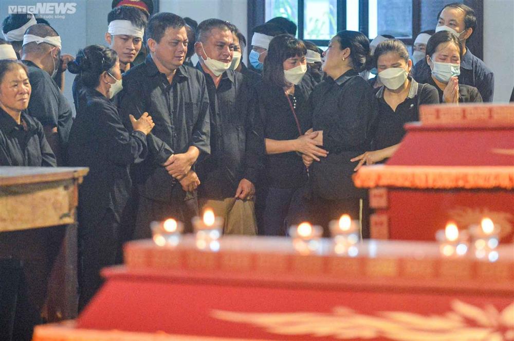 Cha của liệt sĩ Đỗ Đức Việt: ‘Tạm biệt người hùng, đồng đội của bố’-1