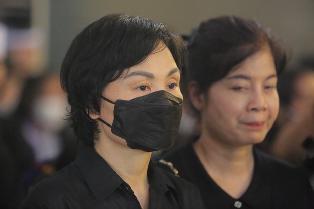 Mẹ ơi, xin hãy lau nước mắt để tiễn con đi!-2