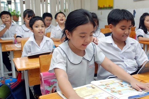 Học sinh lớp 1 tựu trường sớm nhất trước 2 tuần so với khai giảng-2