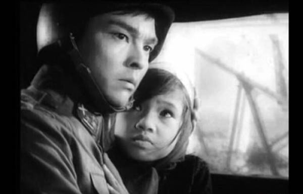 NSND Lan Hương Em bé Hà Nội lần đầu nhắc về chồng cũ và cuộc hôn nhân tuổi 18-2