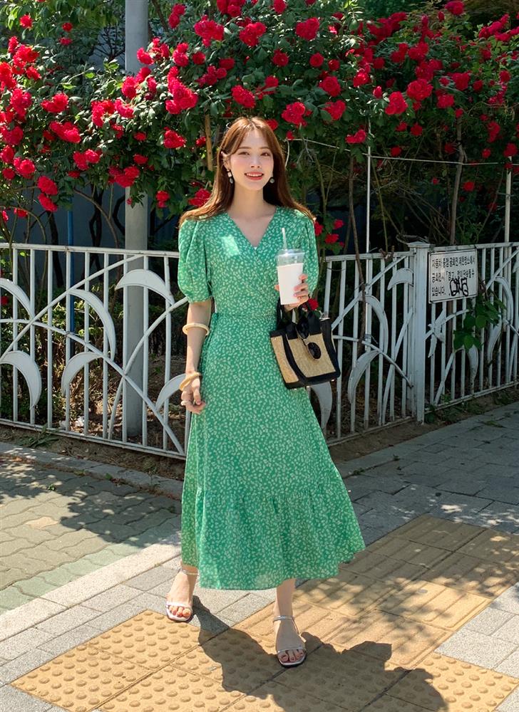 4 mẫu váy liền cứ mặc là dáng thon thả-4