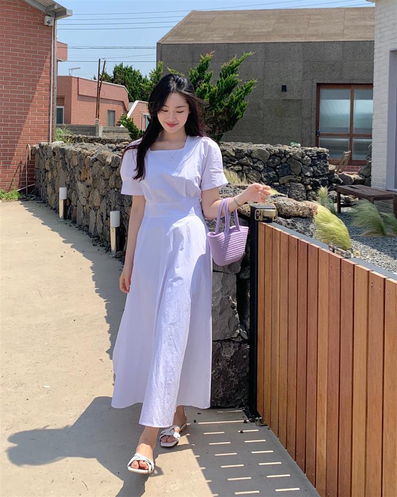 4 mẫu váy liền cứ mặc là dáng thon thả-8