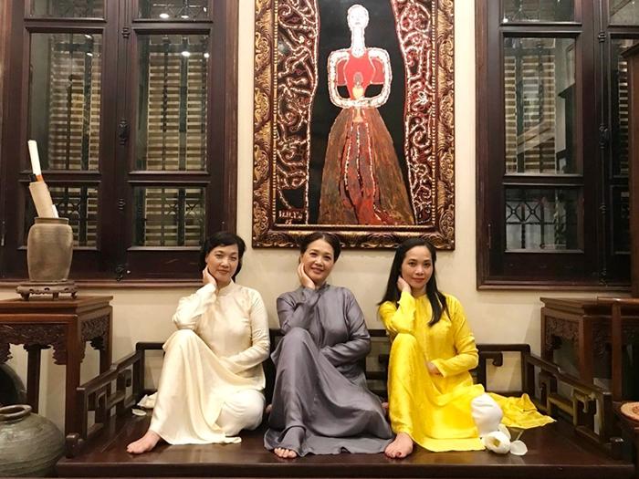 Tuổi xế chiều bình lặng, hạnh phúc của NSƯT Lê Vân-4