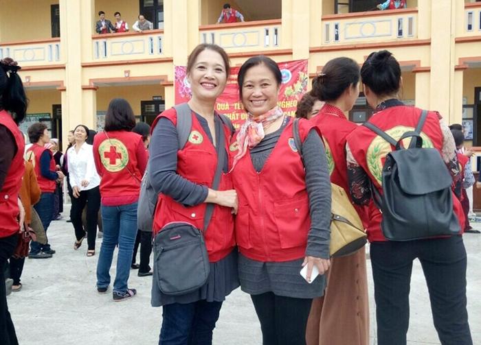 Tuổi xế chiều bình lặng, hạnh phúc của NSƯT Lê Vân-11