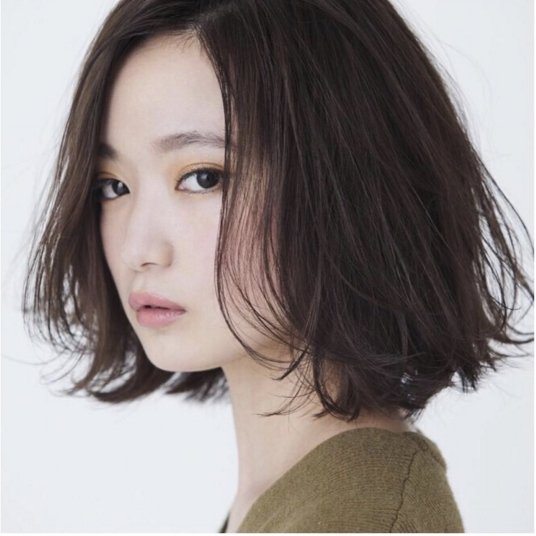 10 kiểu tóc tăng thêm nét duyên dáng cho khuôn mặt, nàng nào cũng nên thử-1