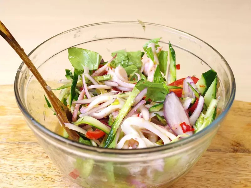 Làm ngay món mực trộn chua ngọt đảm bảo ăn là mê liền!-3