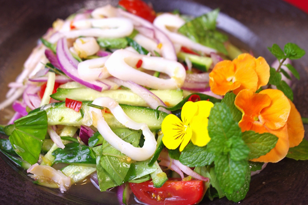 Cuối tuần làm bánh đậu xanh hấp, công thức đơn giản mà ăn vào ai cũng khen tấm tắc!-6