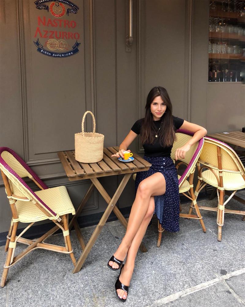 4 kiểu chân váy làm nên phong cách sang trọng của phụ nữ Pháp-6