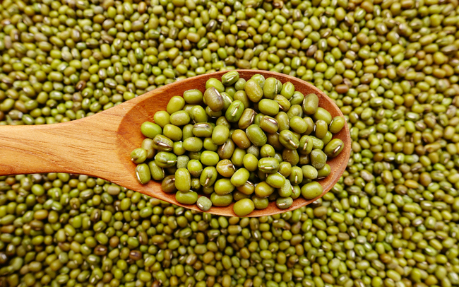 Cuối tuần làm bánh đậu xanh hấp, công thức đơn giản mà ăn vào ai cũng khen tấm tắc!-1