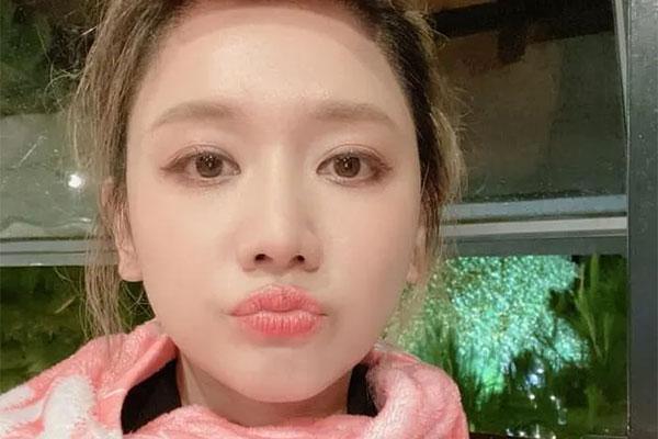 Đệ nhất phá tóc xơ xác như rơm gọi tên Hari Won-10