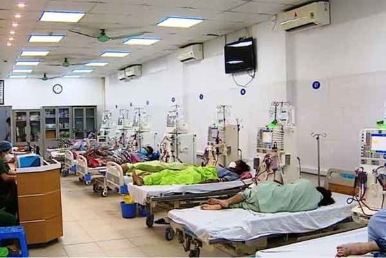 Số người tái nhiễm COVID-19 phải nhập viện tăng