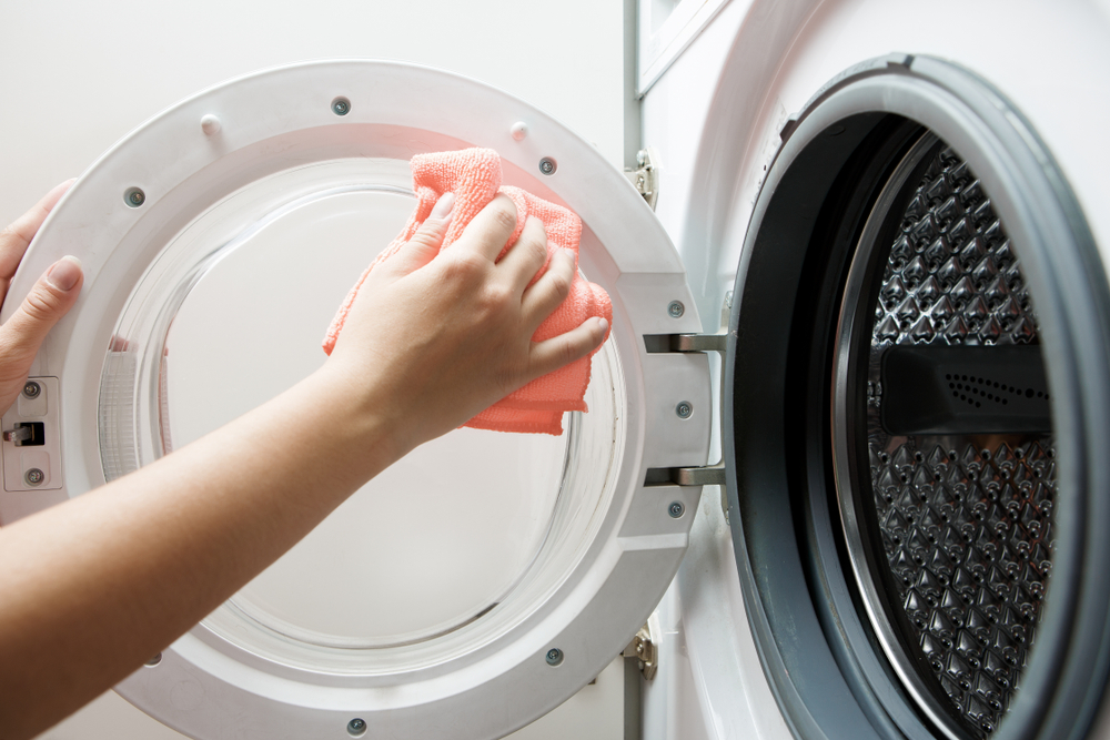 Sử dụng máy giặt ít hơn một bước sẽ khiến quần áo bị mốc và có mùi! Đây mới là cách làm đúng-3