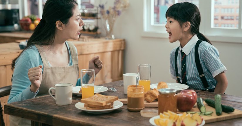 Có giận cỡ nào cha mẹ cũng tránh mắng con vào những thời điểm sau, ranh giới giữa việc nhận ra sai lầm và bất mãn cực kỳ mong manh-2