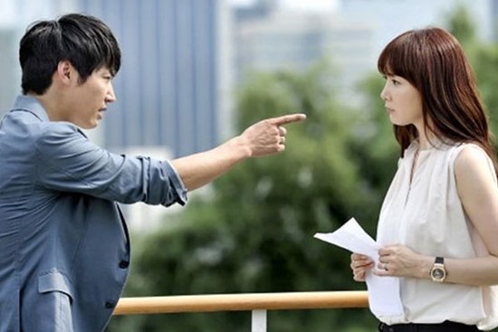 4 câu của chồng còn đau gấp ngàn lần chữ 