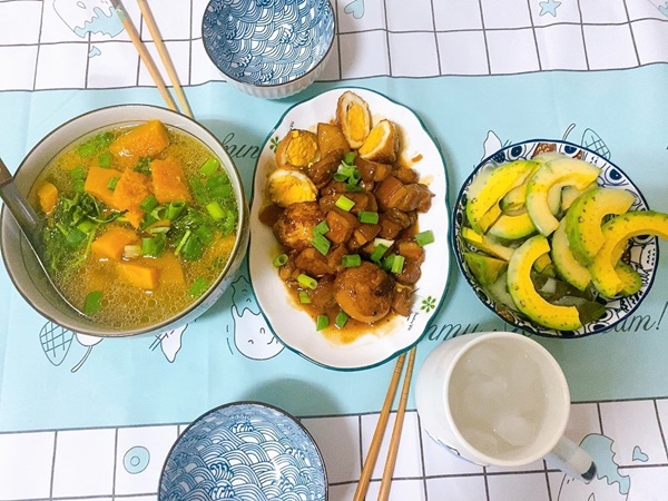 Nhớ cơm Việt, chàng trai trẻ du học Đài Loan đích thân vào bếp nấu toàn món ăn ngon, chế biến đơn giản lại siêu tiết kiệm-4