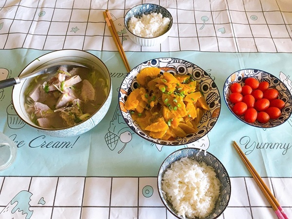 Nhớ cơm Việt, chàng trai trẻ du học Đài Loan đích thân vào bếp nấu toàn món ăn ngon, chế biến đơn giản lại siêu tiết kiệm-17