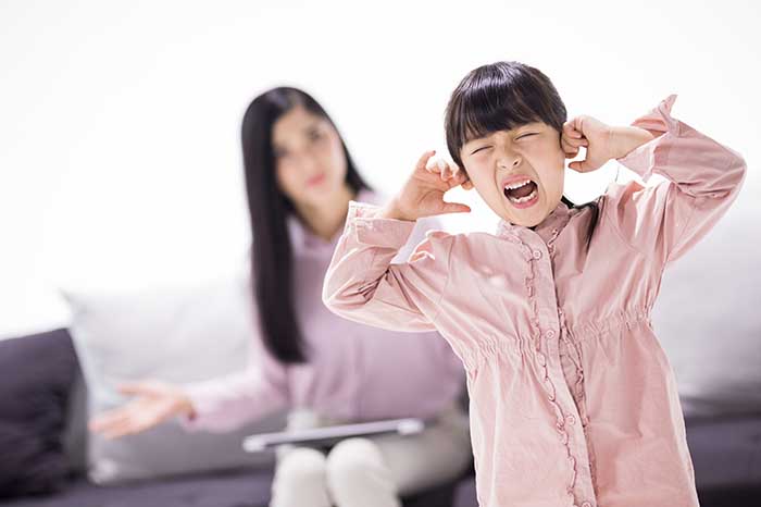 Bố mẹ của những em bé giỏi giang, ngoan ngoãn thường có 5 đặc điểm này, tưởng đơn giản nhưng không phải phụ huynh nào cũng đủ kiên nhẫn để thực hiện-5