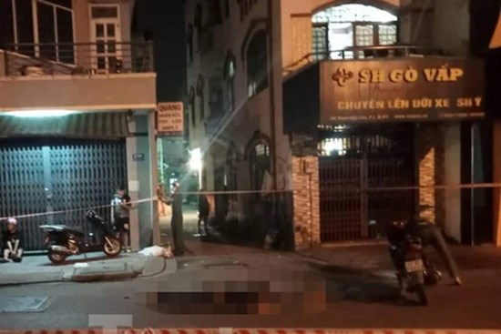 Hoảng hốt phát hiện thi thể nam thanh niên bên lề đường lúc rạng sáng