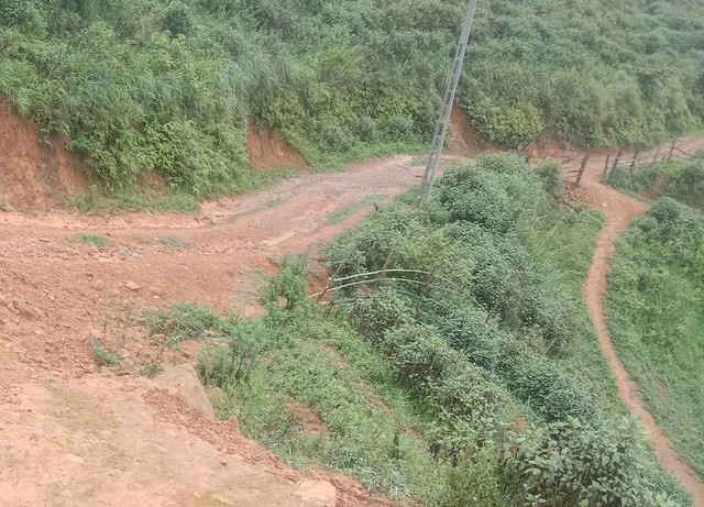 Nghẹn khóc trước gia cảnh của nữ sinh 16 tuổi bị sát hại, hiếp dâm ở Sơn La-3