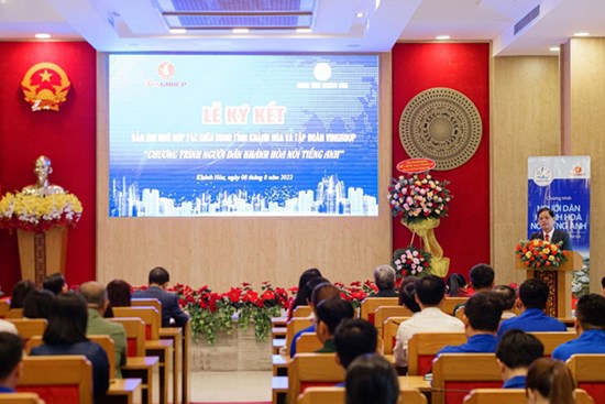 Triển khai Chương trình ‘Người dân Khánh Hòa nói tiếng Anh’